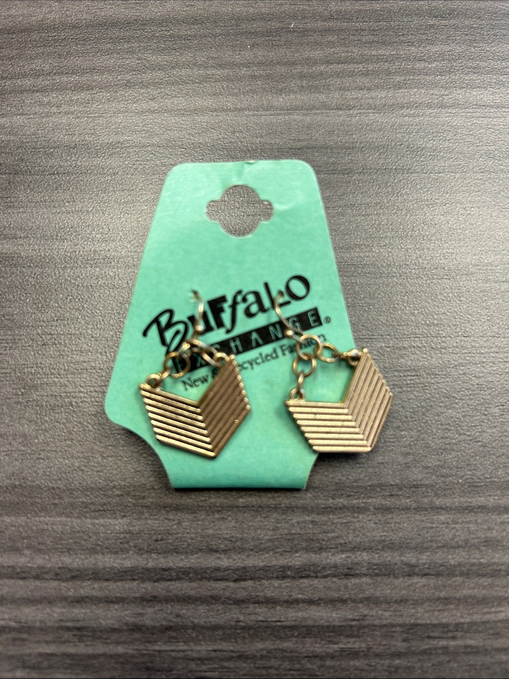 NWT Buffalo Exchange earrings